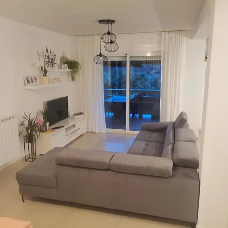 Ana Apartman *